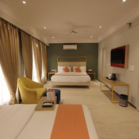 Phoenix - Unmatched Comfort Udaipur Bagian luar foto