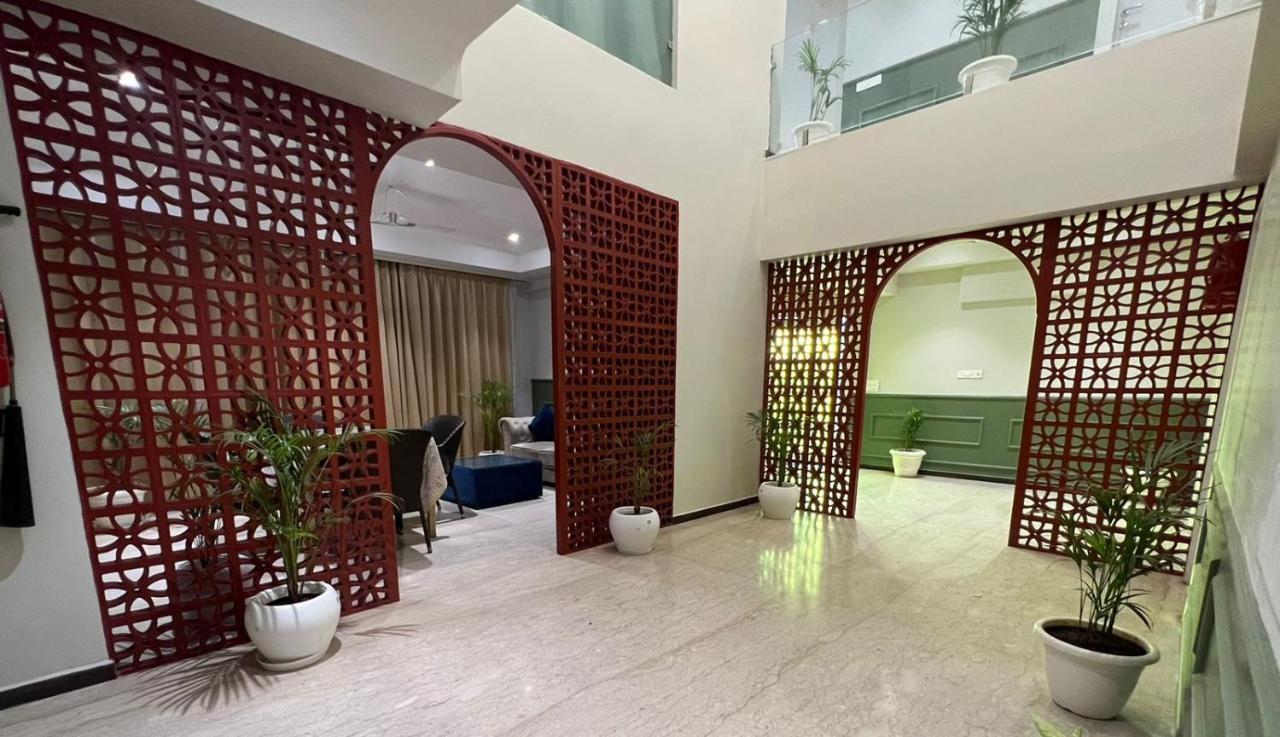 Phoenix - Unmatched Comfort Udaipur Bagian luar foto