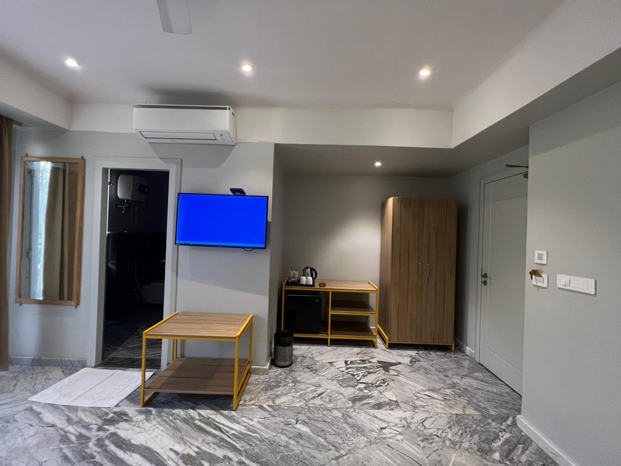 Phoenix - Unmatched Comfort Udaipur Bagian luar foto